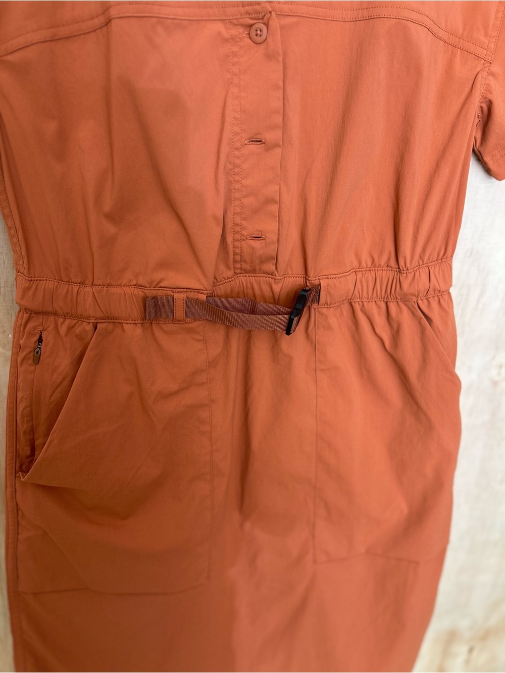 REI Rust Orange Short-Sleeve Belted Mini Dress - Picture 4 of 8